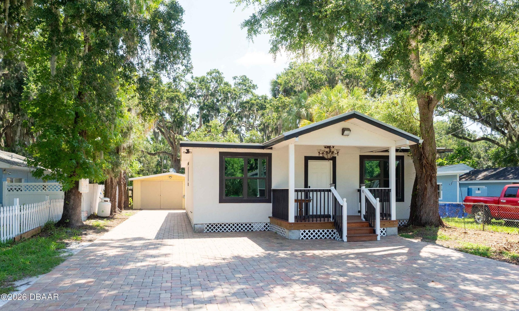 817 Magnolia Avenue exterior